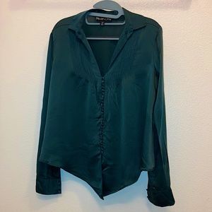 Elizabeth and James long sleeve silk green blouse (XS)
